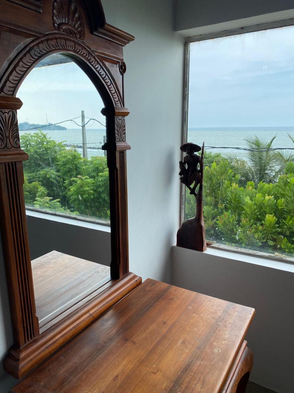 Harmony Beach Resort Tangalle Esterno foto