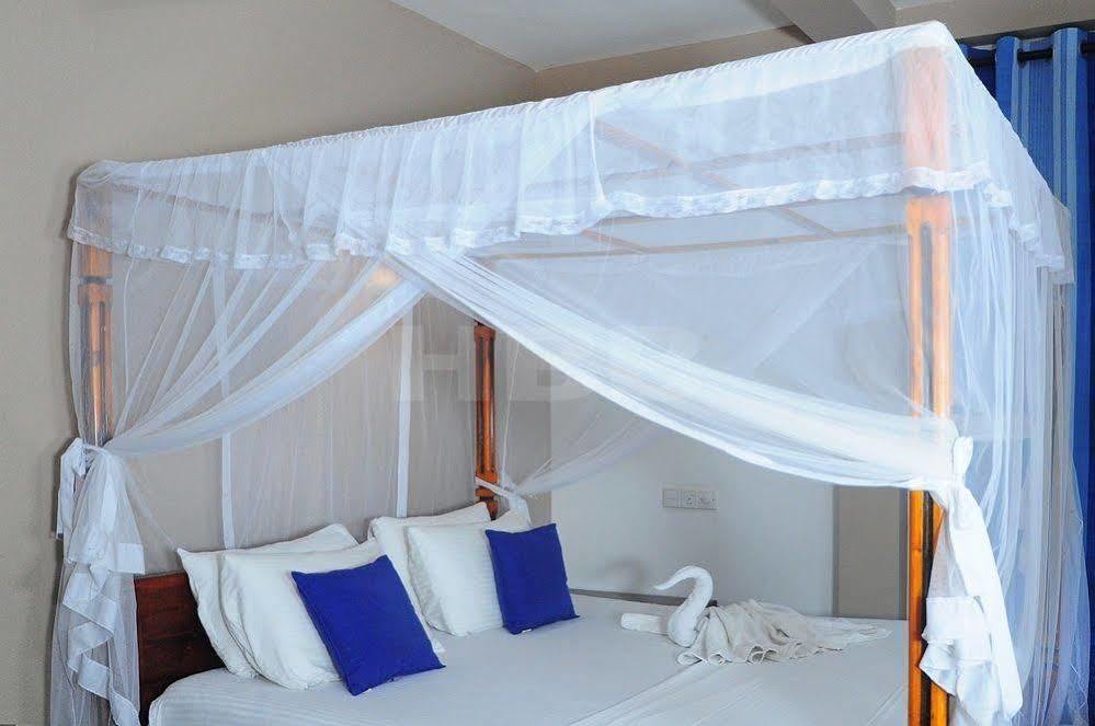 Harmony Beach Resort Tangalle Esterno foto